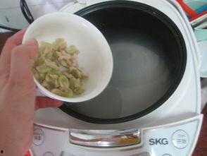 每天吃咸瓜和粥,健康饮食新风尚